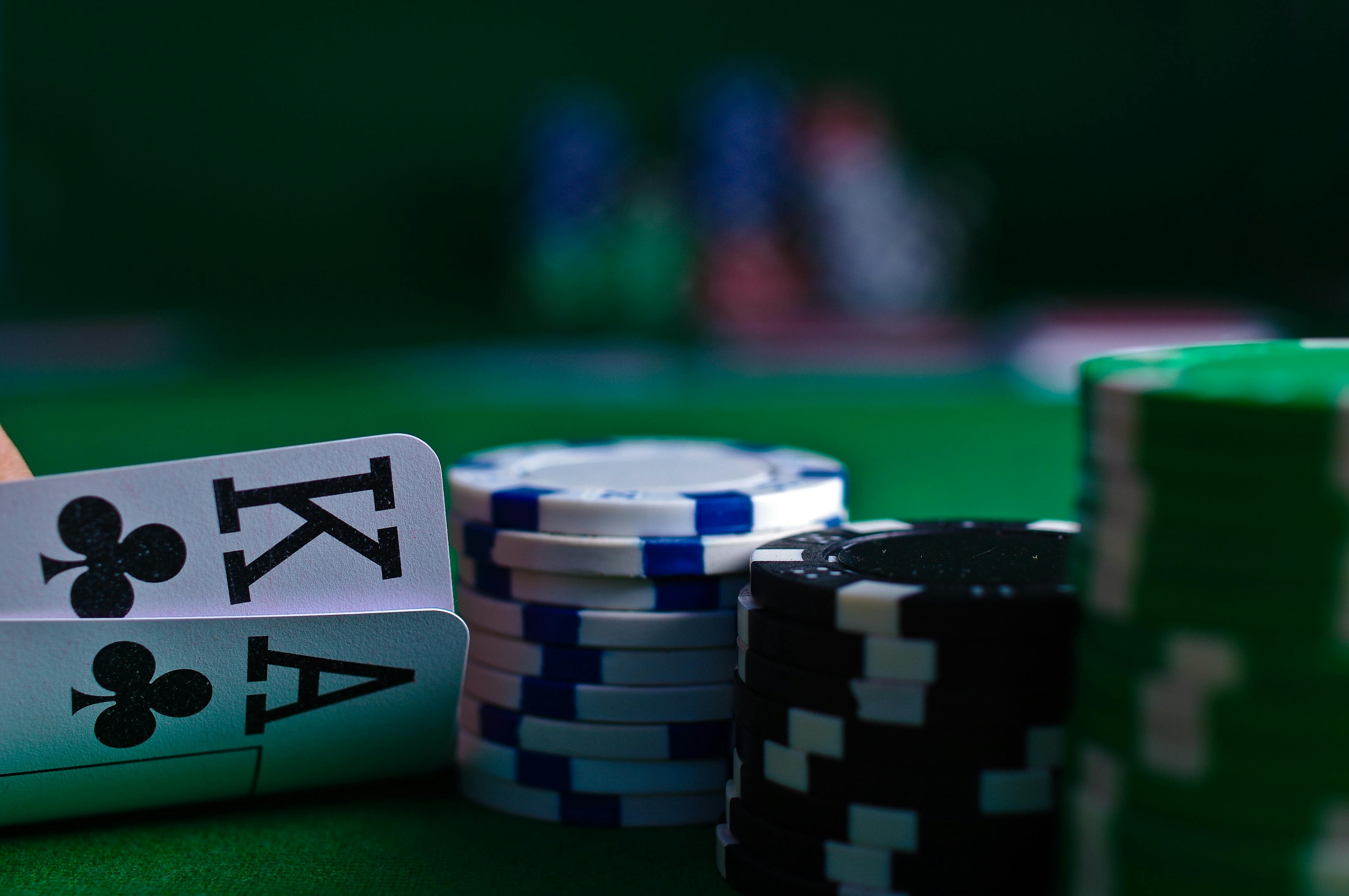 blog-image- The Evolution of Online Casinos: From Origins to Modern Gaming